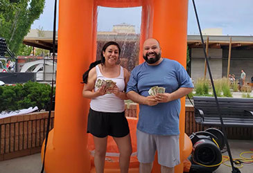 Solarity members enjoying the Downtown Yakima Mile