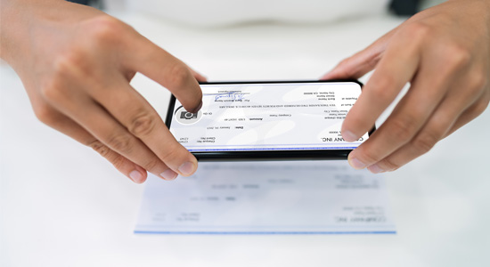 mobile-deposit-safe_thumbnail mobile-deposit-safe_thumbnail