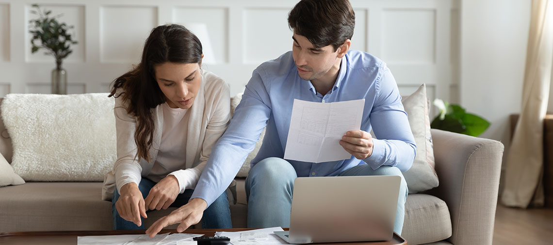 What-are-the-pros-and-cons-of-a-cash-out-refinance What-are-the-pros-and-cons-of-a-cash-out-refinance