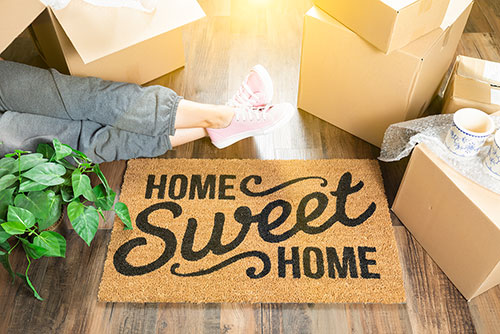 two-sisters-two-homes_thumbnail two-sisters-two-homes_thumbnail